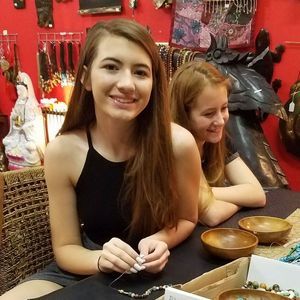 Meet your Posher, Candice